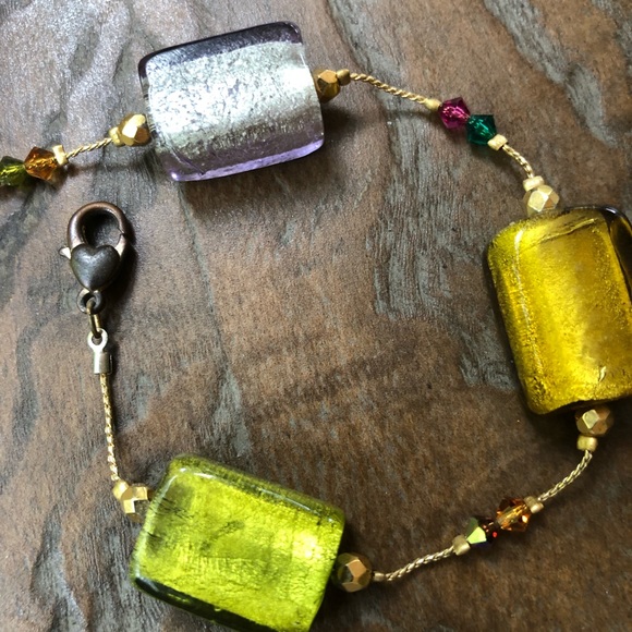 Beautiful & colorful 17” gold necklace with 7 different metallic glass b… - Picture 9 of 9